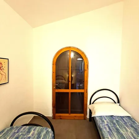 Carla's House - Campulongu - 250mt Villasimius